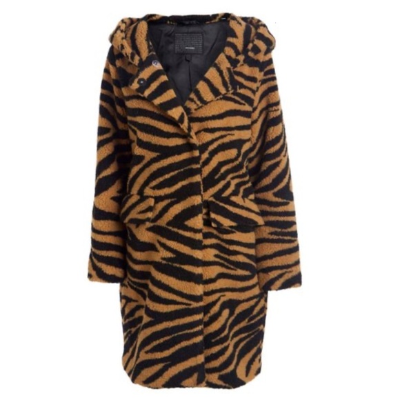Steve Madden Jackets & Blazers - New Steve Madden Women's Tiger Sherpa Hooded Coat